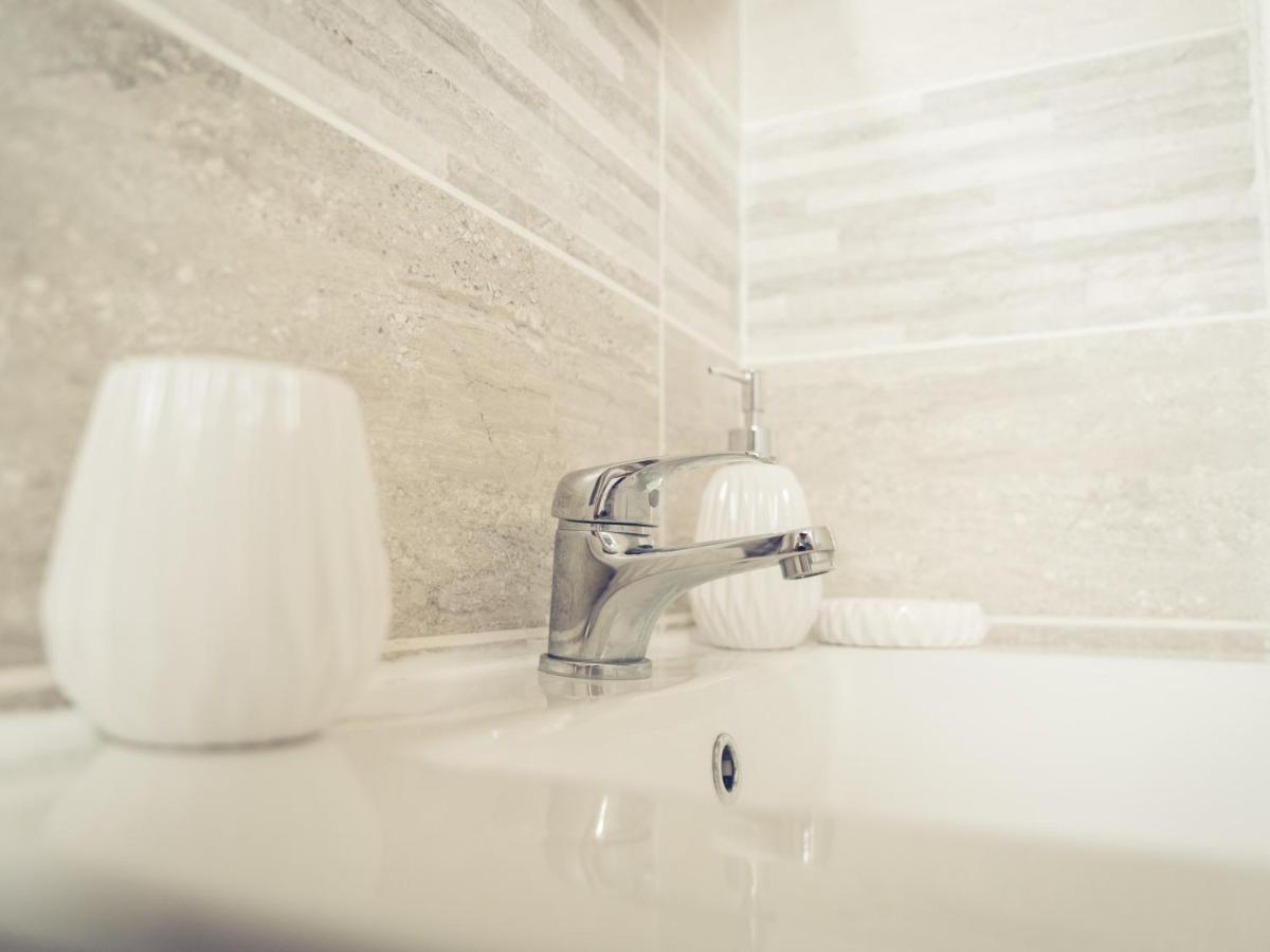 Sunset Superbe Appartement Avec Parking Gratuit Dunkirk Ngoại thất bức ảnh